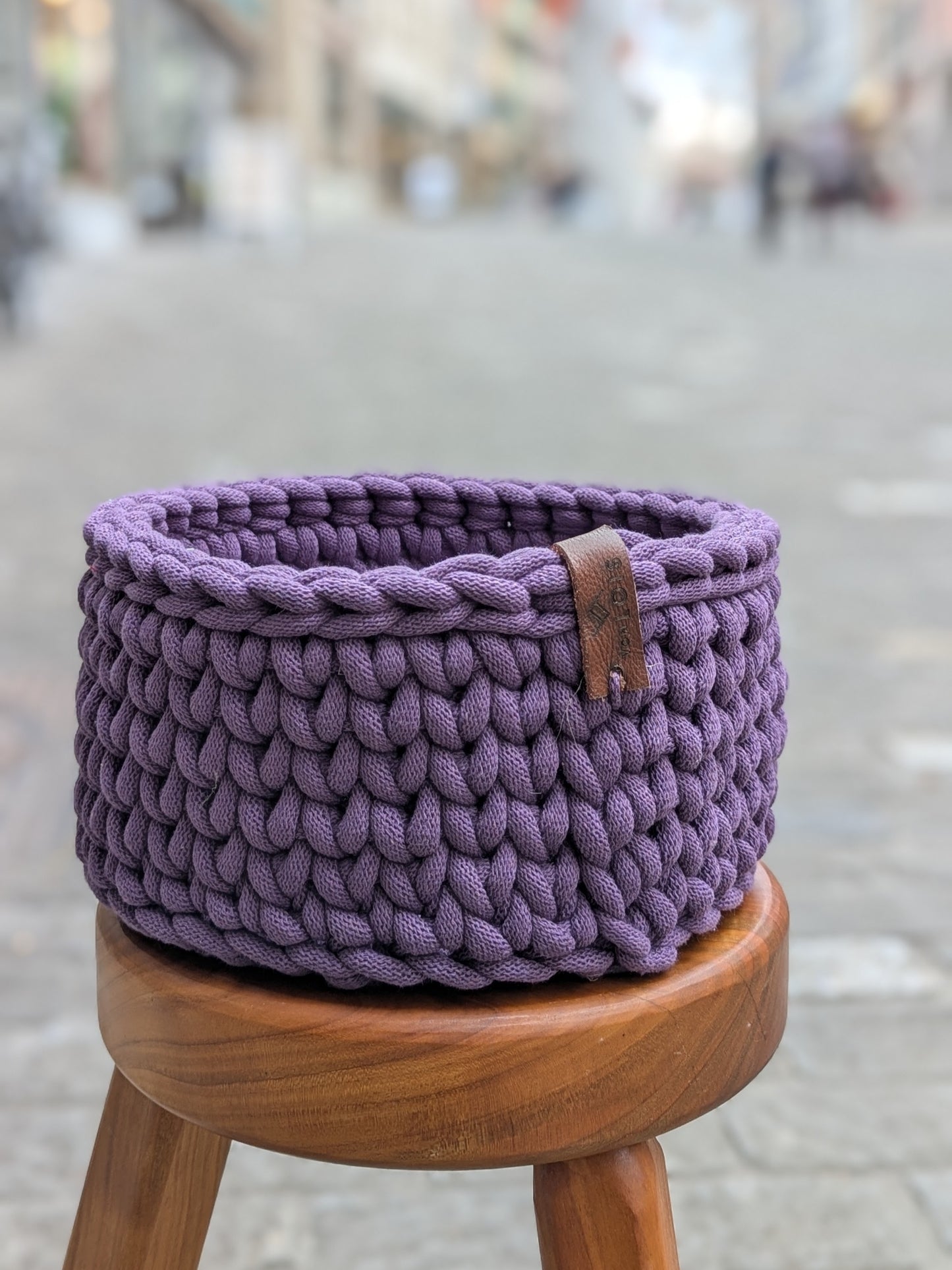 Handgemachter Grobstrickkorb aus Baumwolle