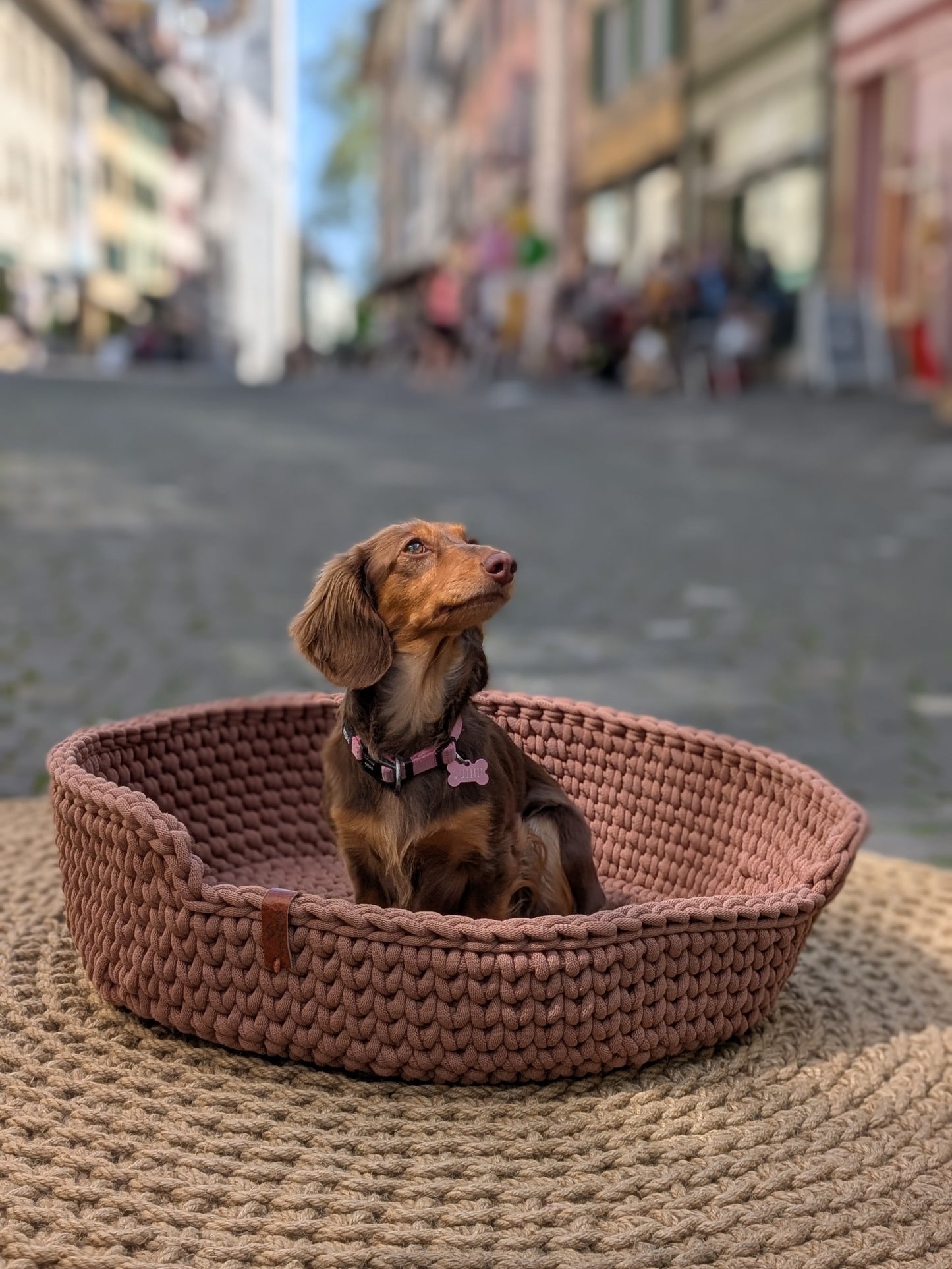 Handgehäkeltes Hundebett aus Baumwolle – Braun| Ø 60 cm