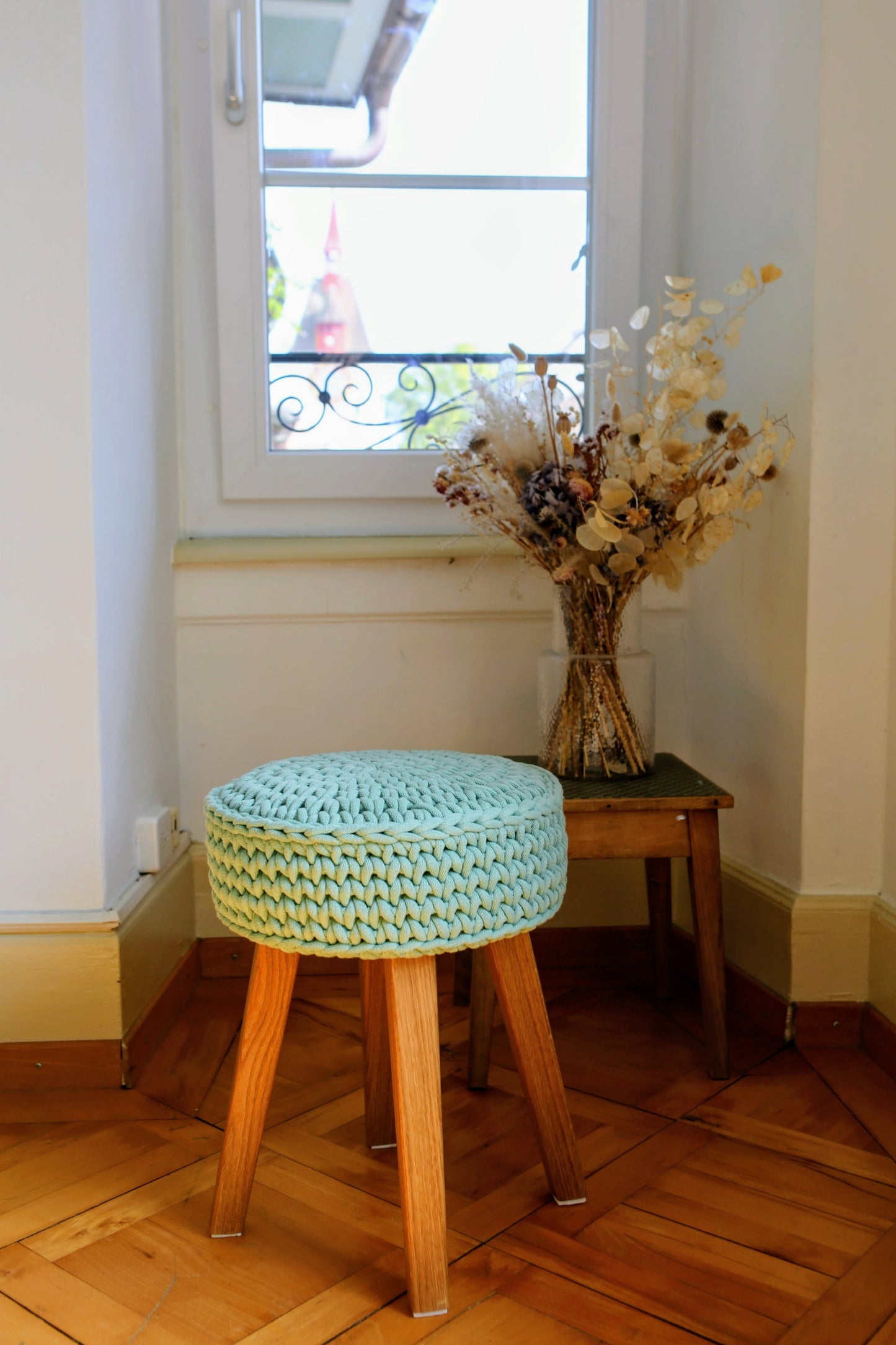 Hocker aus Eichenholz – handgemacht gross
