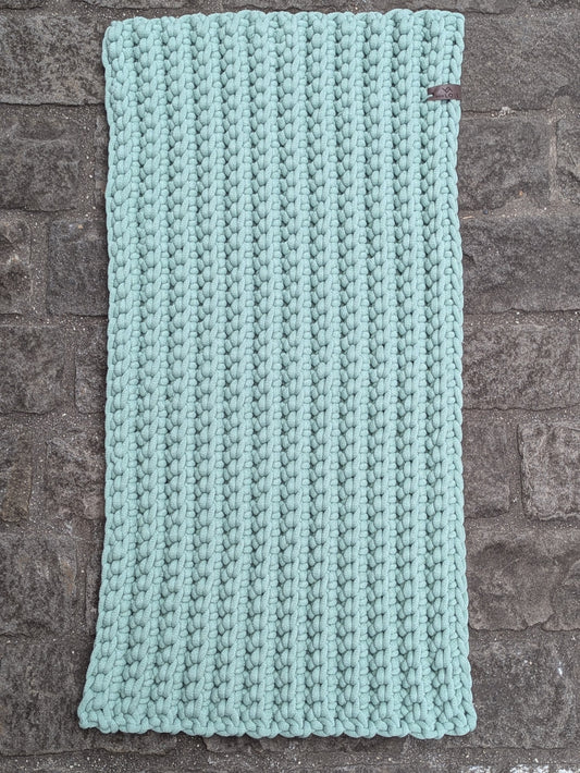 Teppich im Rippenmuster (9mm Garn)