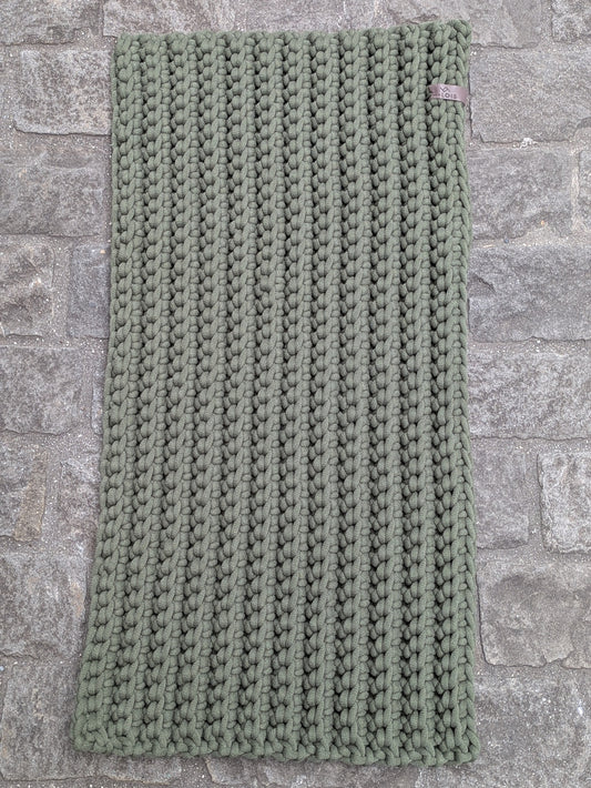 Teppich im Rippenmuster (9mm Garn)