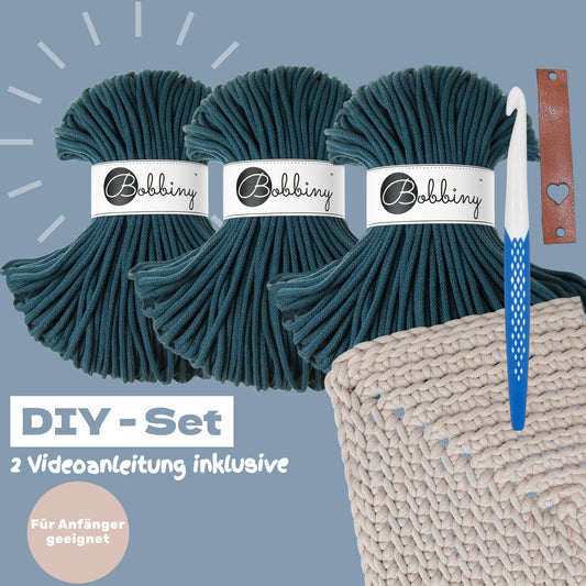DIY Teppich Häkelset – Peacock Blue | Teppich selber häkeln